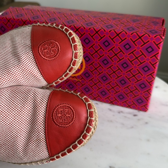 Tory Burch Color Block Flat Espadilles , US 8
Canvas/Nappa Leather